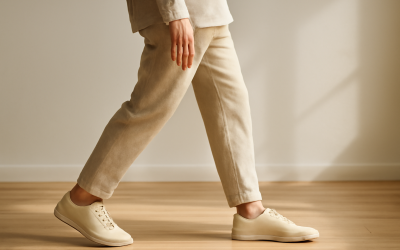 Comment porter des chaussures minimalistes dans un look casual homme ?